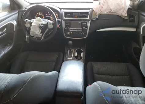 2016 Nissan Altima 2.5 z USA, uszkodzony, nr VIN 1N4AL3AP4GC220264